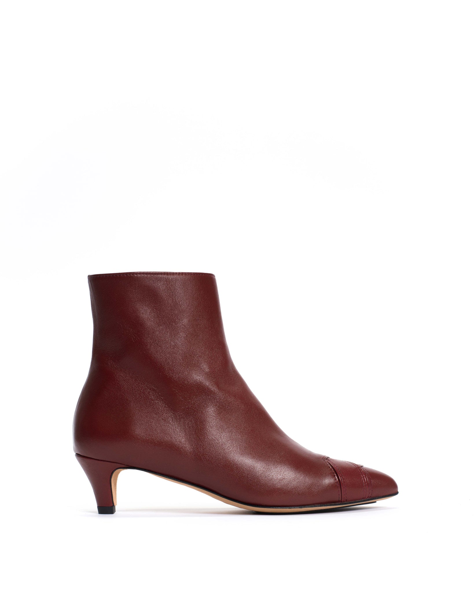 Avy 40 stiletto Silky calf Pomegranate