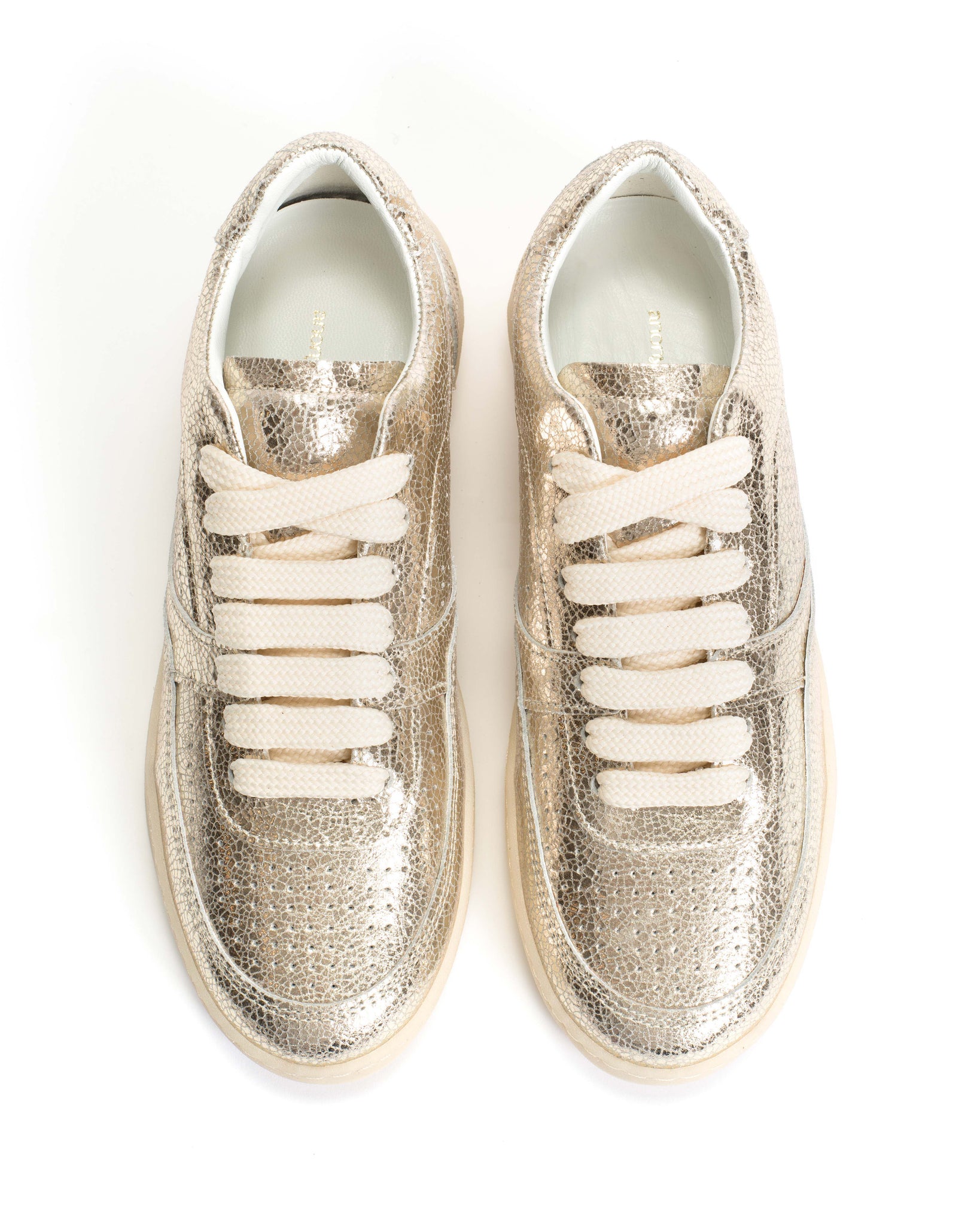 Elevate Crackled metallic goat Champagne